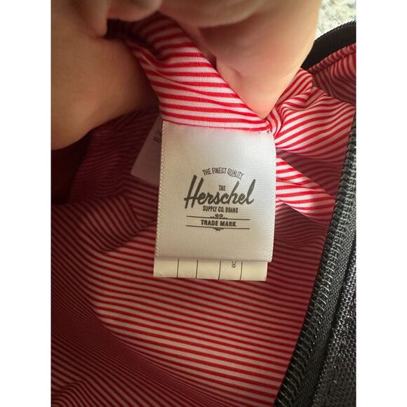 HERSCHEL Black Purple Dark Floral Double Top Handle Large Utility Duffle Bag - Picture 9 of 11